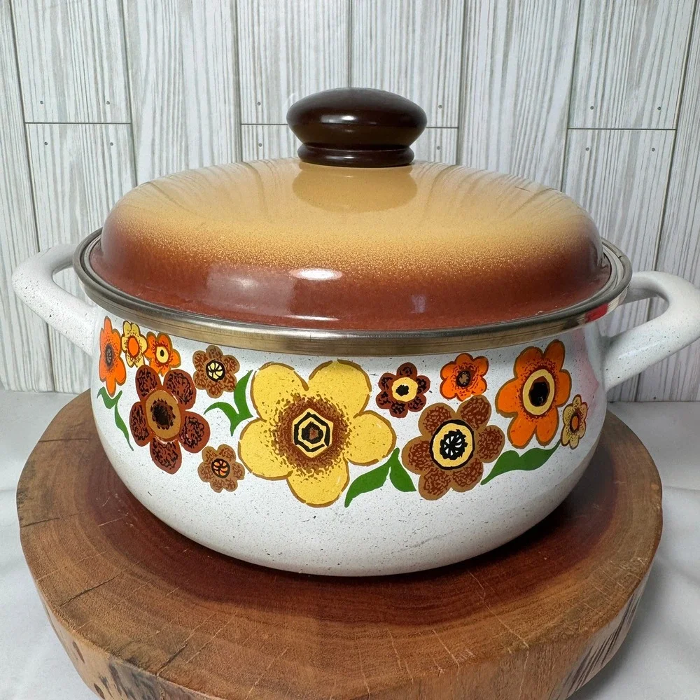 Vintage 70's Harvest Blossom Porcelain Enamel Cookware Stock Pot RETRO‎